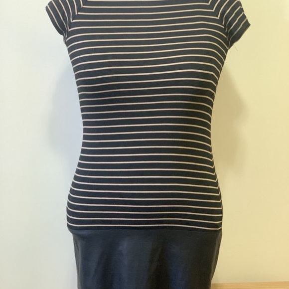 Bailey 44 Short Sleeve Dress - Picture 4 of 7